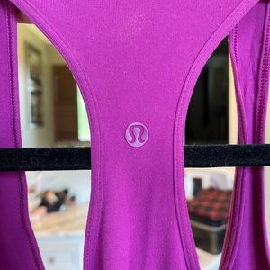 Lululemon tank